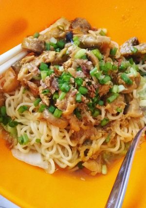 Foto resep Mie ayam jamur yumiy