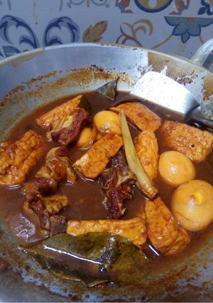 Foto resep Semur Iga Sapi, telur dan tahu