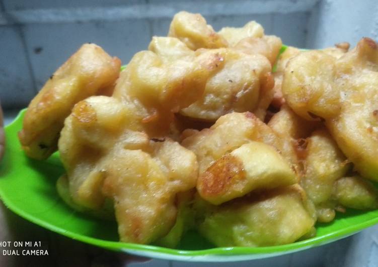 Pisang tanduk goreng