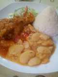 Pollo a la chiclayana con pallares