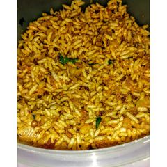 A picture of Bhelpoori/JhalMudhi(puffed rice).