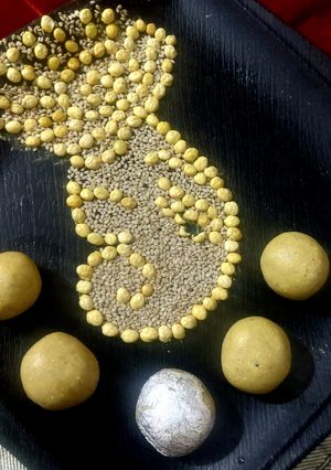 A picture of ROSTED CHANA DAL & SESAME SEED LADDU.