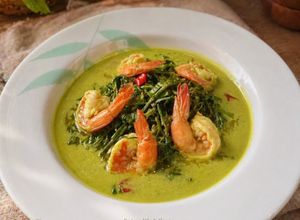 Foto resep Gulai Daun Pakis Udang