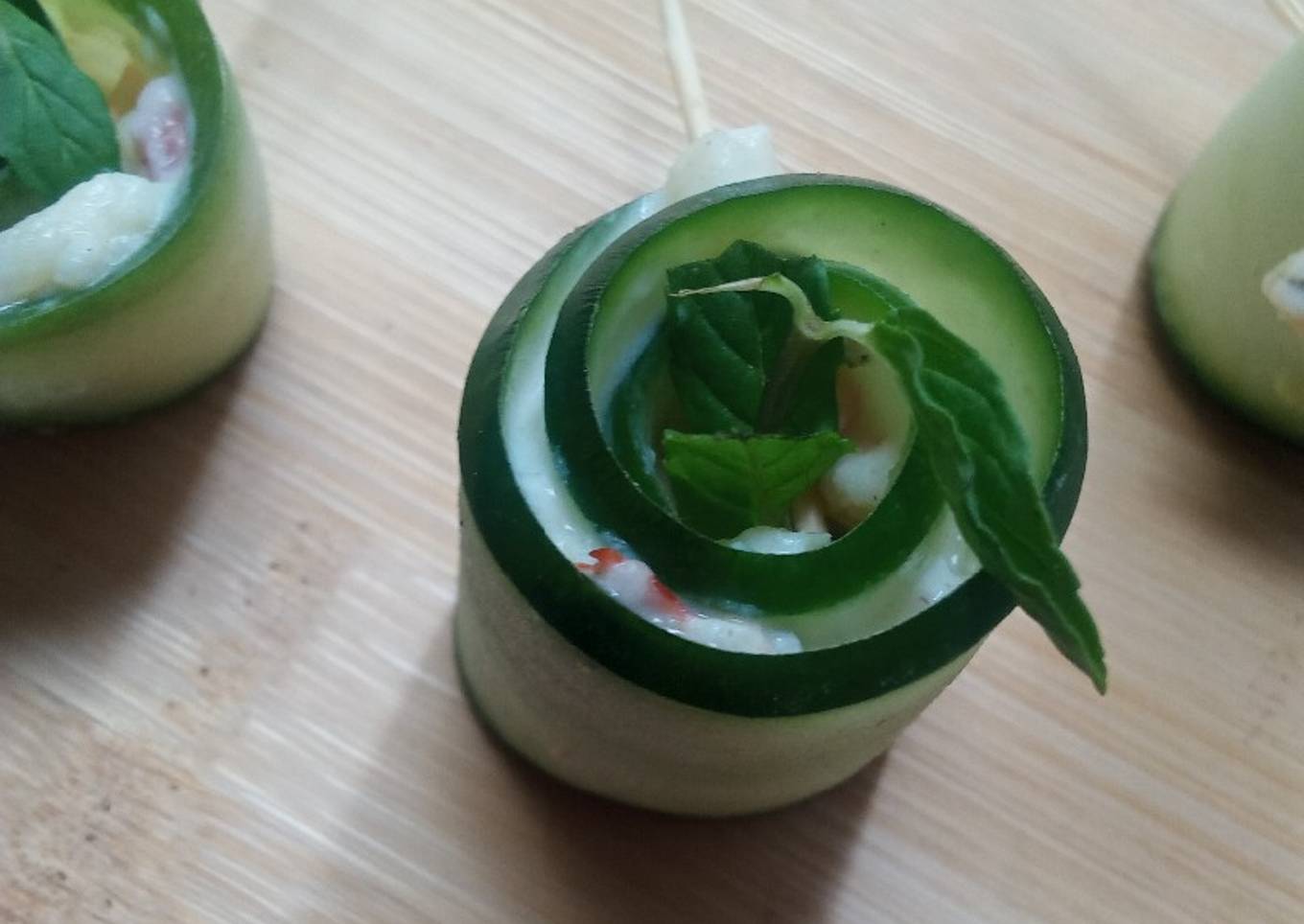1 bite cucumber 🥒 salad