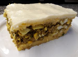 Una foto de Pastel de carne base de polenta