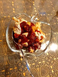 Φωτογραφία της συνταγής Γλυκό με μπαγιάτικα ψωμάκια