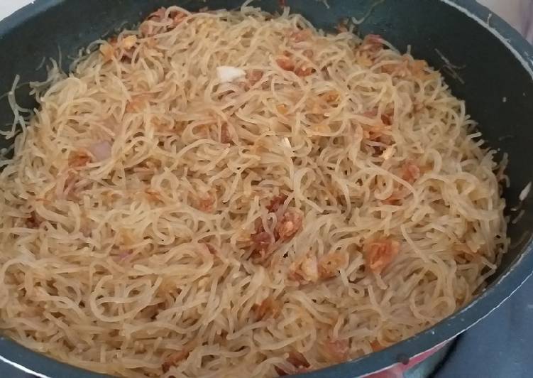 Bagaimana Membuat Bihun goreng dapoer bunda naura Anti Gagal