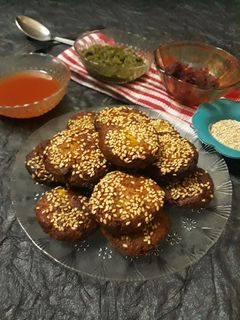 મકાઈ ના વડા (Makai Vada Recipe In Gujarati) રેસીપી મુખ્ય ફોટો