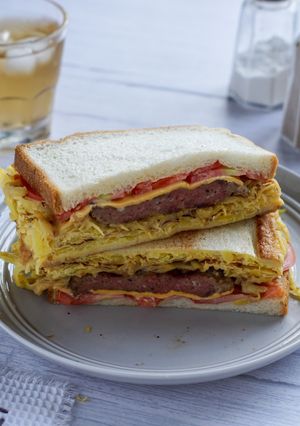 A picture of 67. Young Papaya Sandwich.