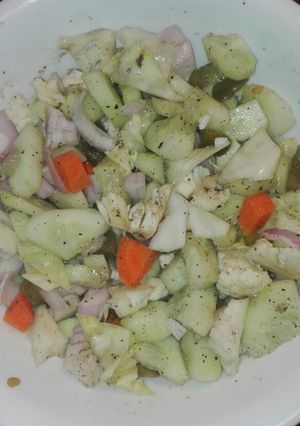 A picture of Khacumar Salad.
