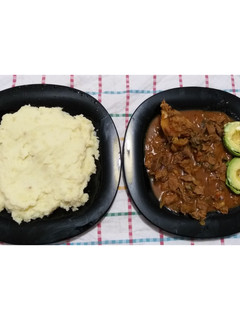 A picture of Mashed potatoes #4weekschallenge.