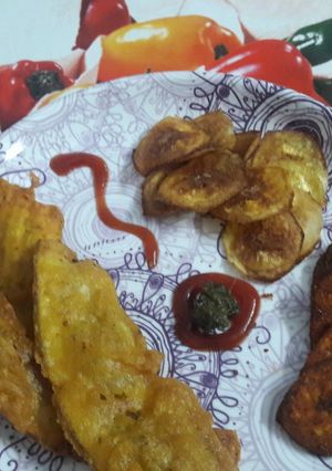 A picture of Raw banana platter.