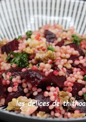 Une photo de Salade de couscous perlé aux betteraves
