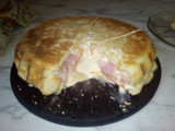 Tarta de jamón y queso