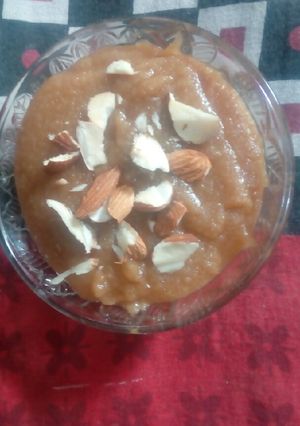 A picture of Suji,besan halwa.
