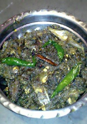 A picture of Taro stem hilsha stir fry.
