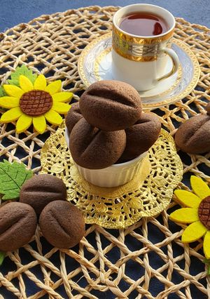 A picture of Coffee Bean Cookies.