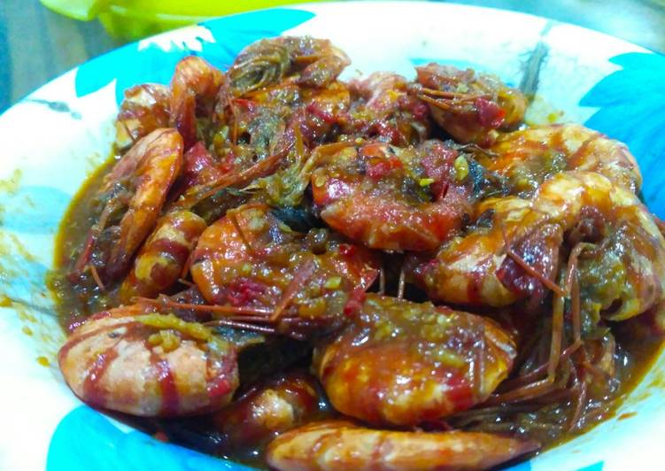 Cara Gampang Membuat Udang saos tiram asam manis pedas, Enak Banget
