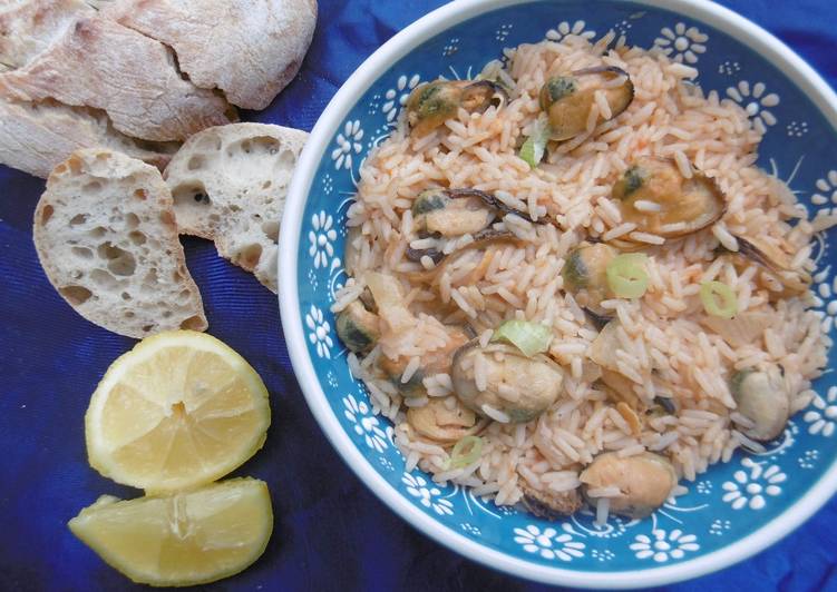 Mouthwatering Mussel Pilaf Dish