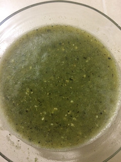 Una foto de Salsa verde asada