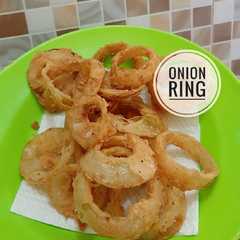 A picture of Onion Ring (versi tepung kering).