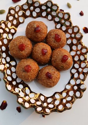 A picture of Watermelon Rind Ladoos.