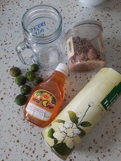 Hình của món Trà tắc (quất) xí muội.