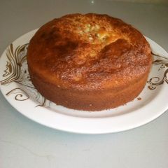 A picture of Coconut, pipeapple cake.