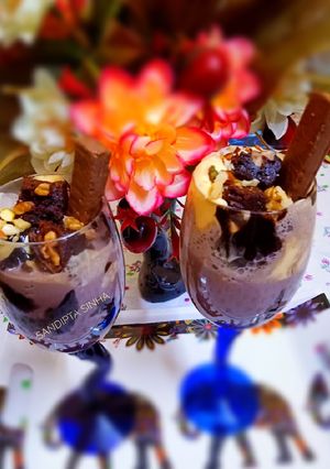চকলেট মিল্কশেক সানডে (chocolate milkshake sunday recipe in Bengali) রেসিপির প্রধান ছবি