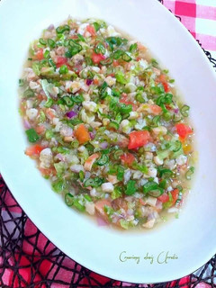 Una foto de Ensalada fría gazpacha de picadillo de pulpos