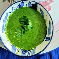 Mint and coriander chutney A picture of Mint and coriander chutney.