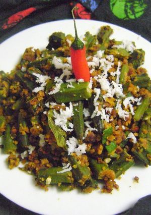 A picture of Okra Paruppu Usili.