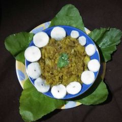 A picture of Shalgam bharta.