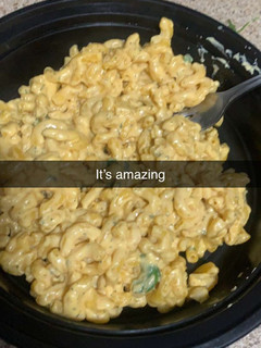 A picture of Ultimate Mac n cheese.