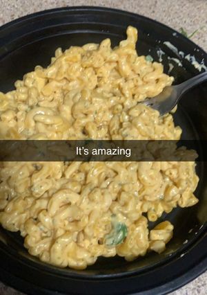 A picture of Ultimate Mac n cheese.