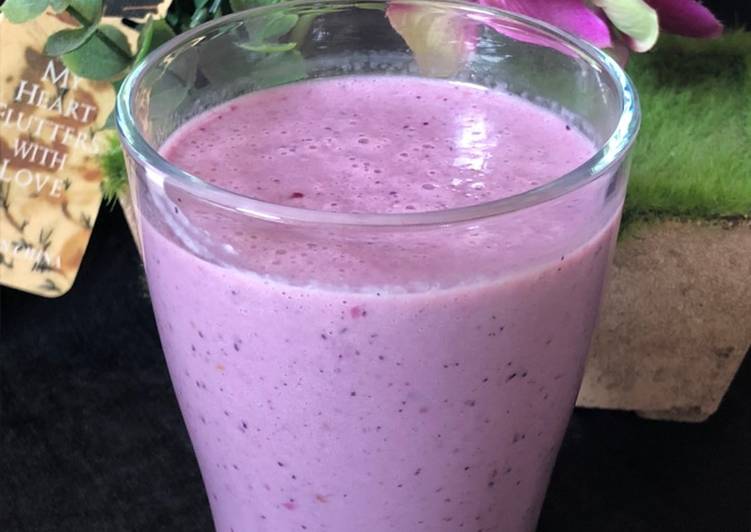 Recipe of Favorite Purple morning smoothie