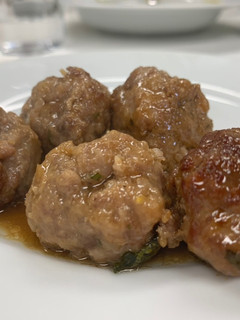 Una foto de Albóndigas en salsa al horno muy fáciles