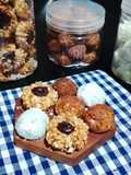 1 adonan 3 rasa (choco thumbprint pandan snow ball palm cheese)