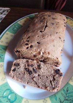 Una foto de Budín Mixto de Frutos Secos y Chips de chocolate