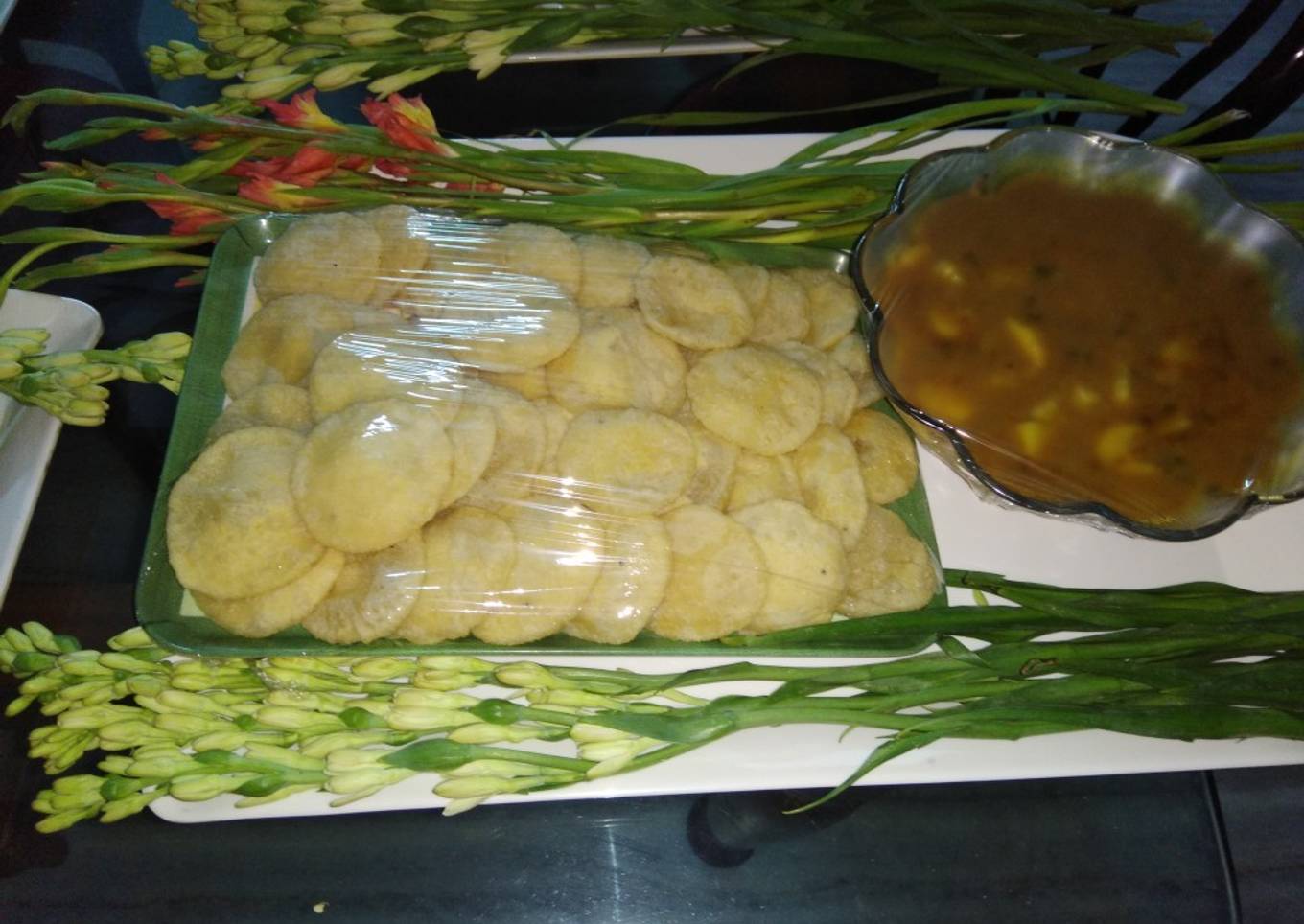 Club kachori with aloo ki sabji