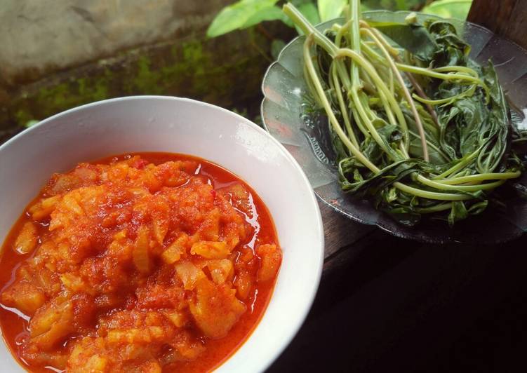 Sambal Nanas + Daun Singkong Rebus