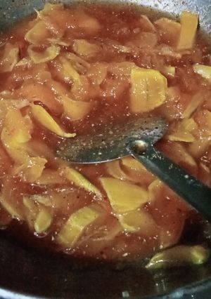 A picture of Aam ka khatta meetha Achar.