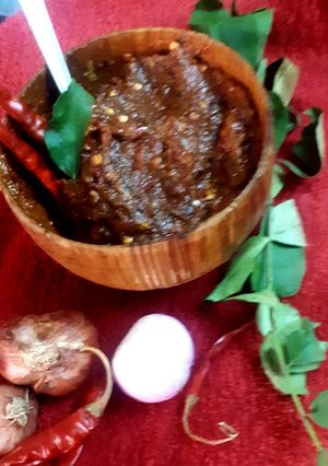 A picture of MULAKU CHAMMANTHI(spicy red chilli chutney).