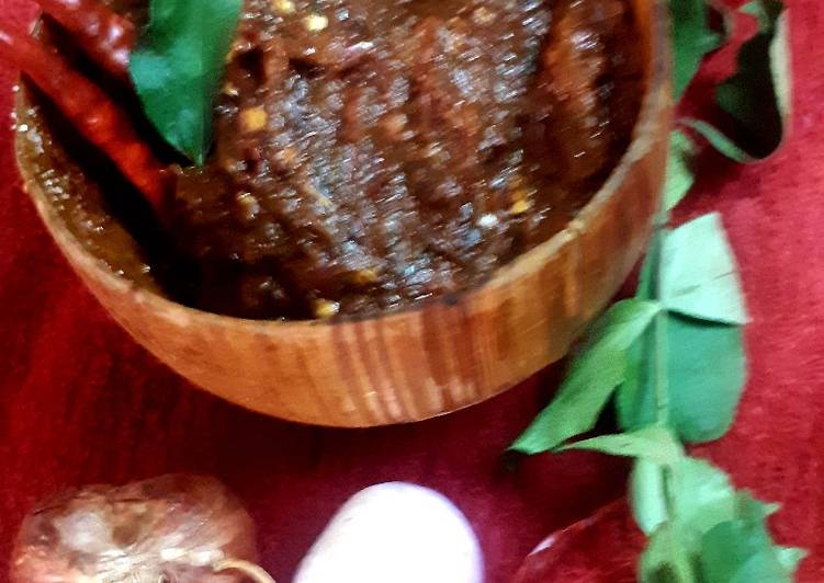 Recipe of Homemade MULAKU CHAMMANTHI(spicy red chilli chutney)