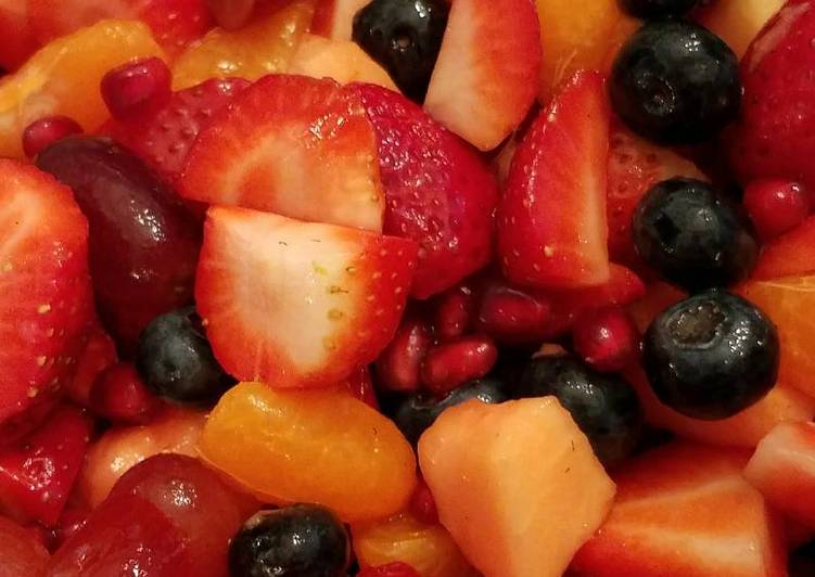 Steps to Prepare Homemade Tom&#39;s Fruit Salad