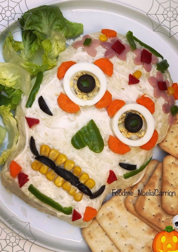 Una foto de Ensaladilla Catrina !! 🕸💀🎃