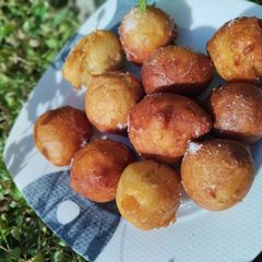 A picture of Puff puff.