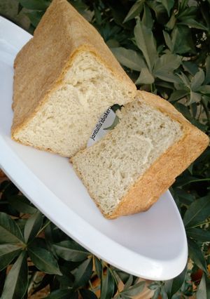 A picture of Homemade Bread.