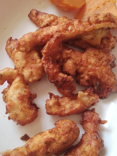 Una foto de Pollo empanizado