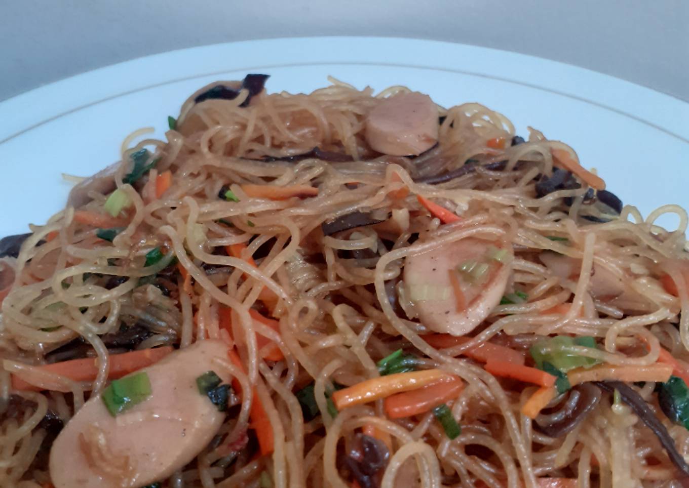 Bihun goreng jamur